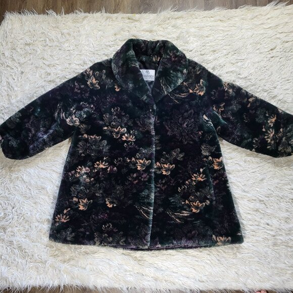 Vintage Monterey Fashions Faux Fur Black Leaf Swing Coat Jacket Medium - Picture 1 of 15